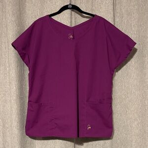 Jaanuu Women's dolman plum scrub top large
